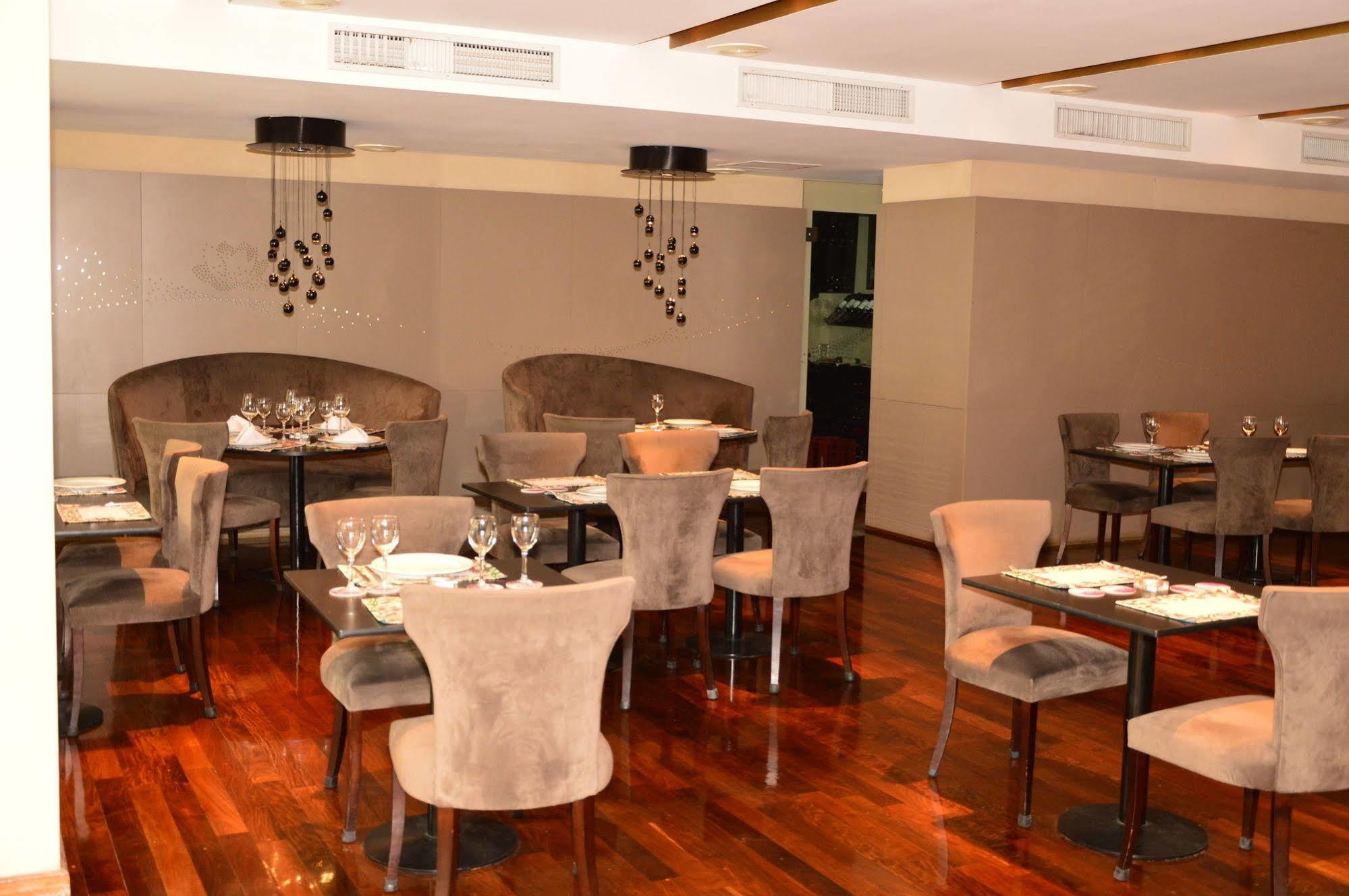 Gran Hotel Guarani Corrientes Bagian luar foto