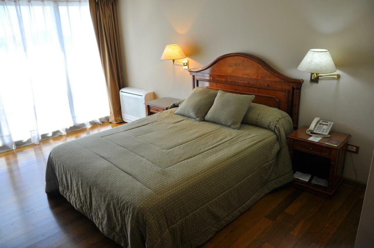 Gran Hotel Guarani Corrientes Bagian luar foto